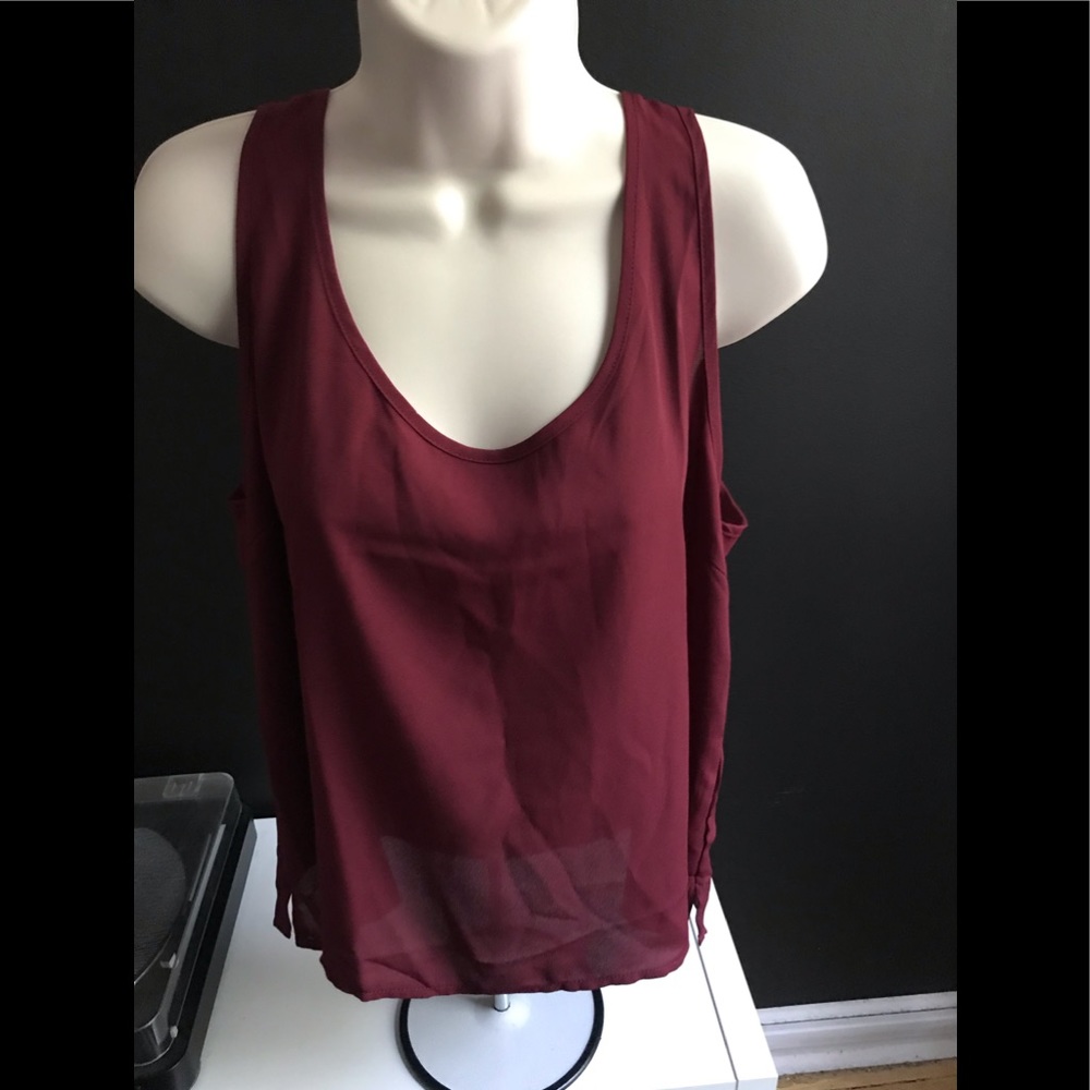 Tank top.